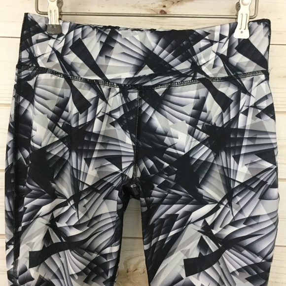* Danskin Black/White/Grey Athletic Capris, Size Small - Picture 2 of 7